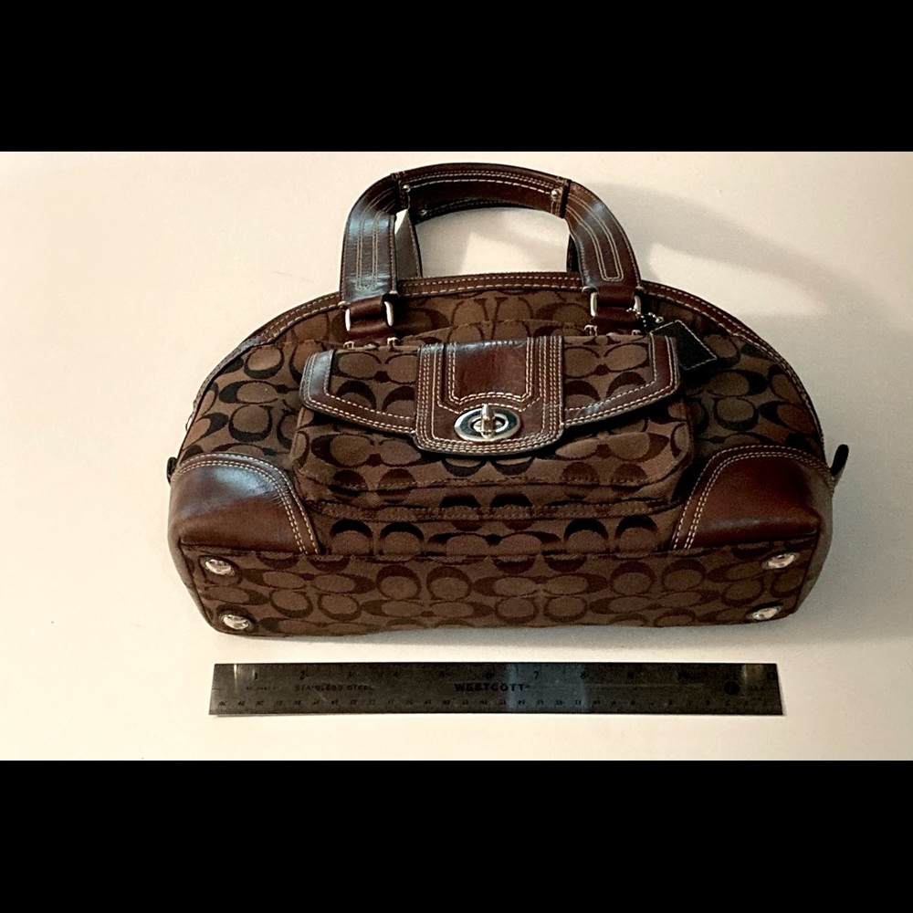 Authentic Coach Hampton Satchel in Chocolate Signature Canvas No. G0998-F13977